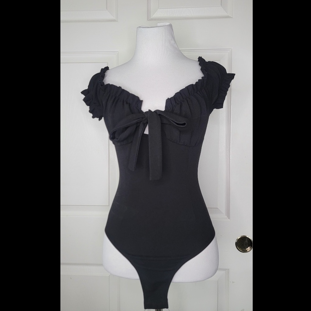 White Fox Boutique bodysuit off the shoulders top